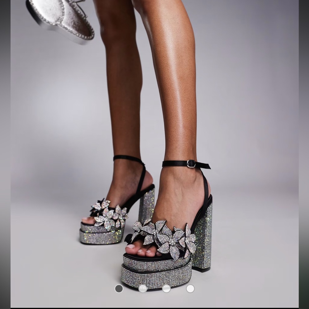 Azalea Wang Teille Embellished Flower Crystal Platform Heels NWOB - Picture 2 of 12